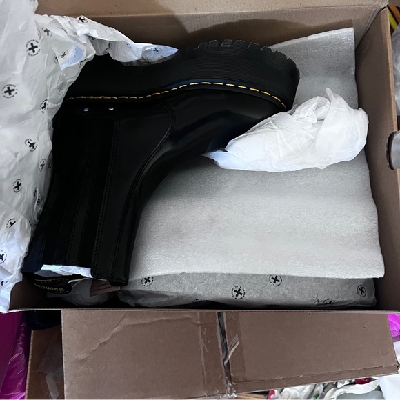 Dr. Marten 2976 Max Boot in Black Leather - Picture 3 of 10